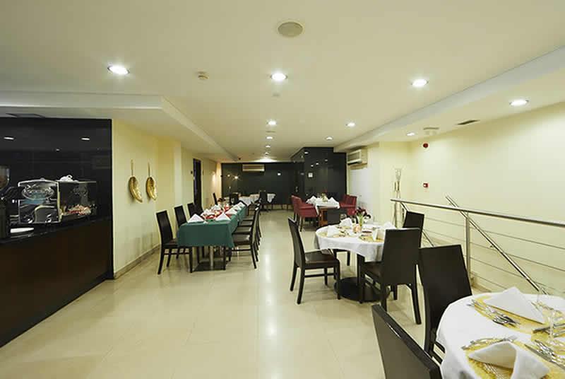 Rk Suite Hotel Luanda Bagian luar foto