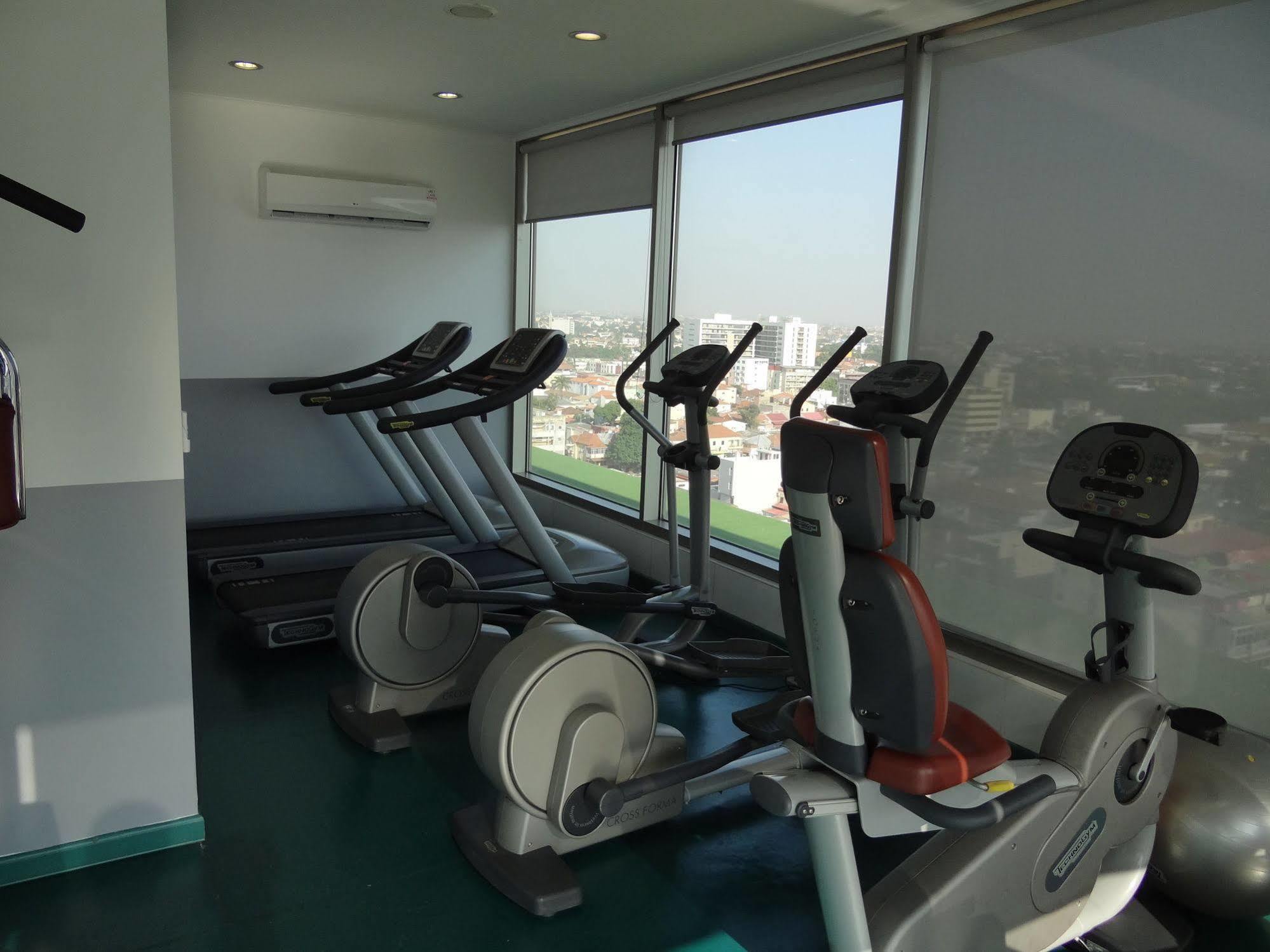 Rk Suite Hotel Luanda Bagian luar foto