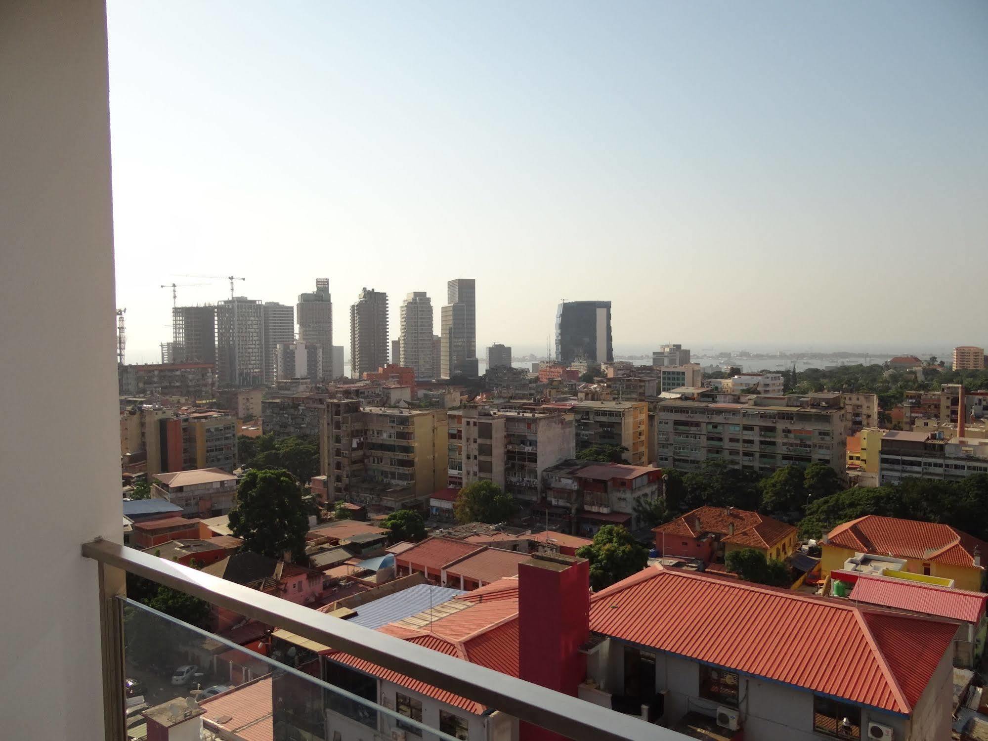 Rk Suite Hotel Luanda Bagian luar foto