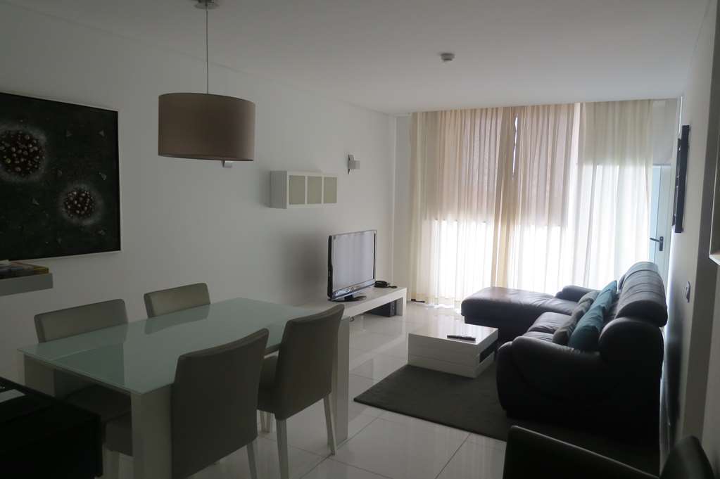 Rk Suite Hotel Luanda Ruang foto