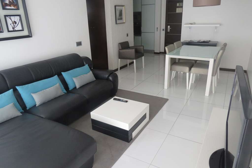 Rk Suite Hotel Luanda Ruang foto